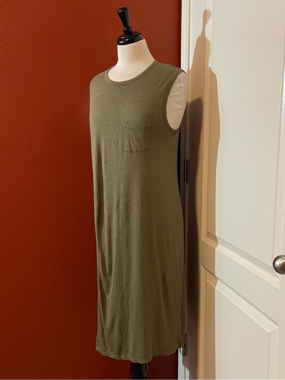 T By Alexander Wang Women’s Overlap Sleeveless Green Midi Pocket Shirt Dress